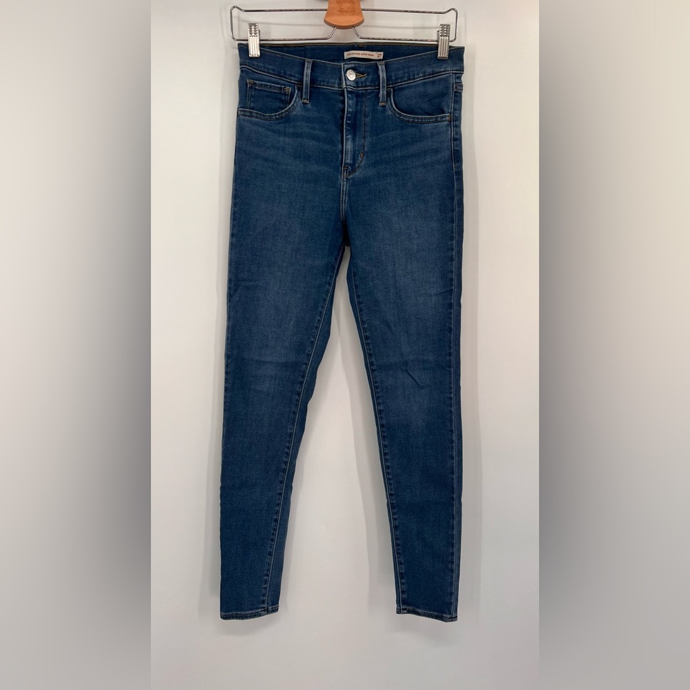 Levi’s 720 jeans